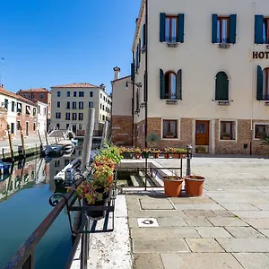 Hotel Tiziano, Venecia