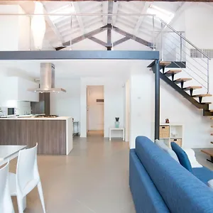 Apartment Glass Loft