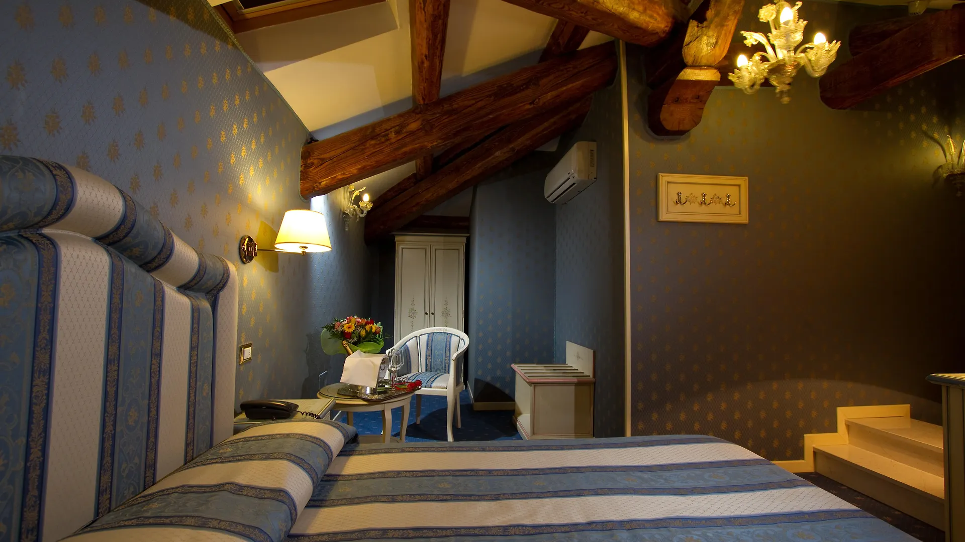 Hotel Conterie Murano 3*,